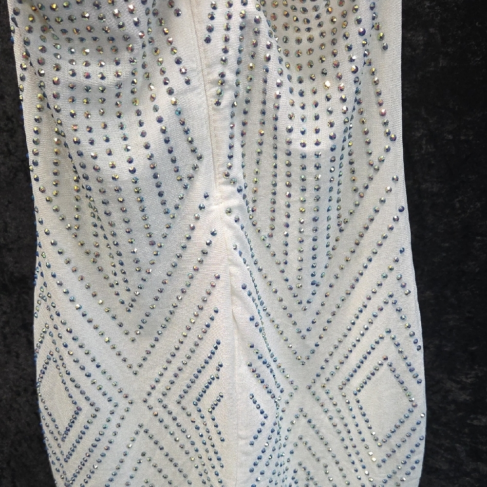 Banjul White Bodycon Fit With Rhinestone Pattern. XS - Picture 10 of 15